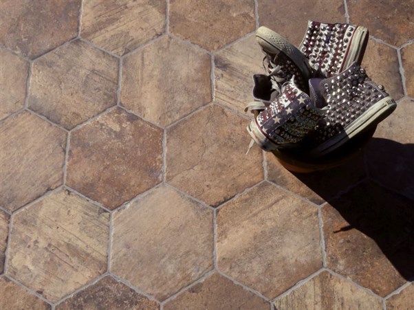 KERAMIČNA PLOŠČICA CHICAGO STATE STREET ESAGONA 24X27,7