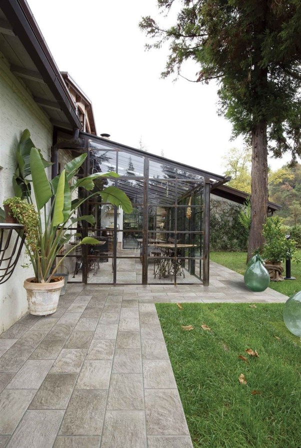 KERAMIČNA PLOŠČICA MOLO AUDACE GRIGIO DI SCOTTA 40X60,8 R11