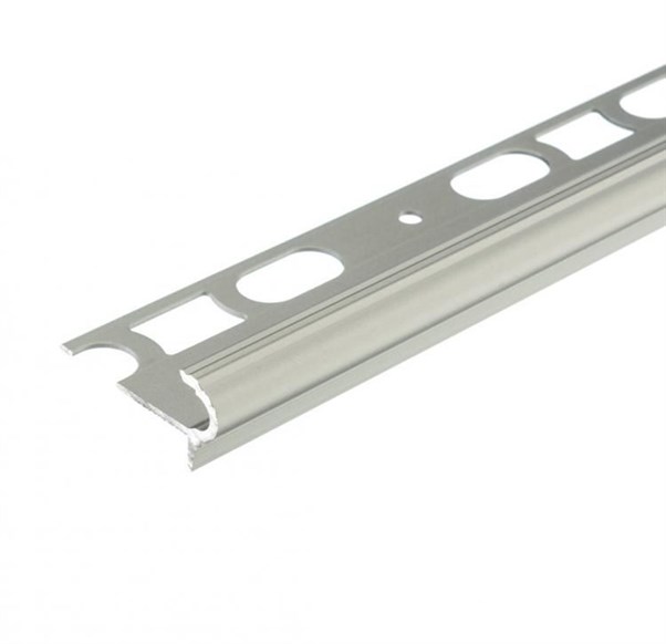 STOPNIŠČNI PROFIL SGA/11 MAT ALU PROSTEP 2,7 M