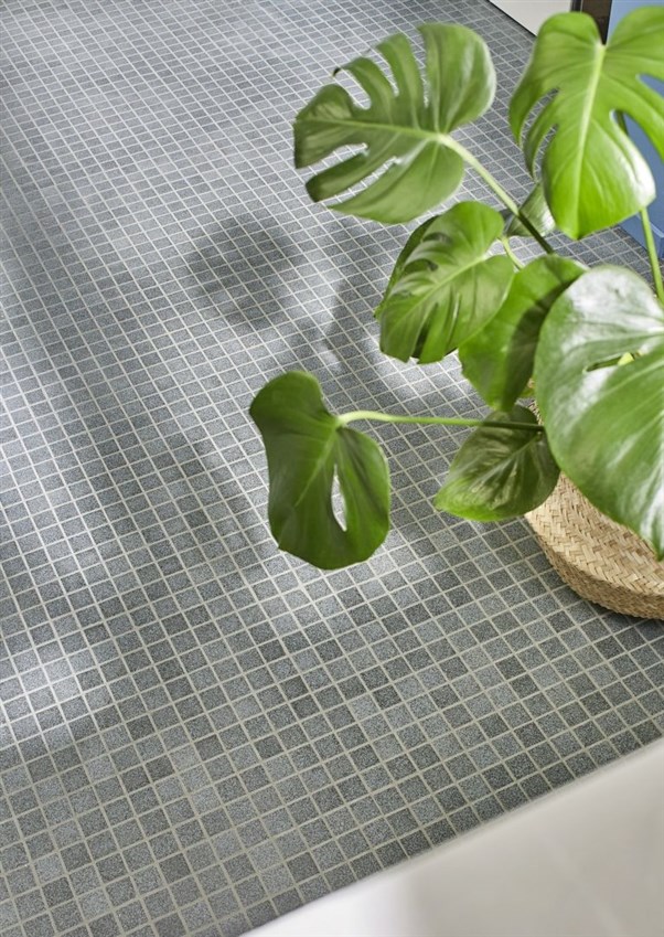 Square uni stone grey antislip R10B 330x302